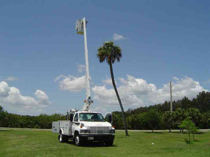 Chevrolet BUCKET TRUCK (2006)