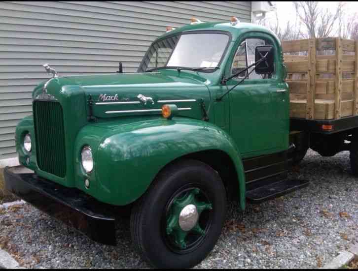 Mack B20 (1956) : Medium Trucks