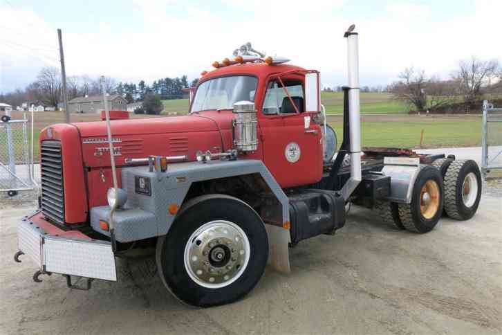 International 4900 530 POWER (2002) : Heavy Duty Trucks