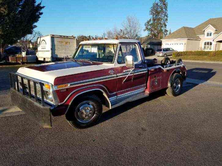 Ford f350 camper special (1977)