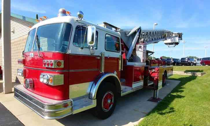 Emergency & Fire Trucks