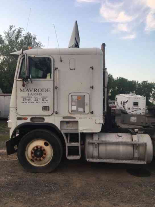 Sleeper Semi Trucks