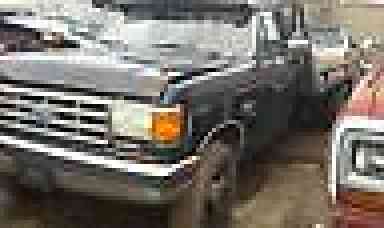 Ford F450 (1988)