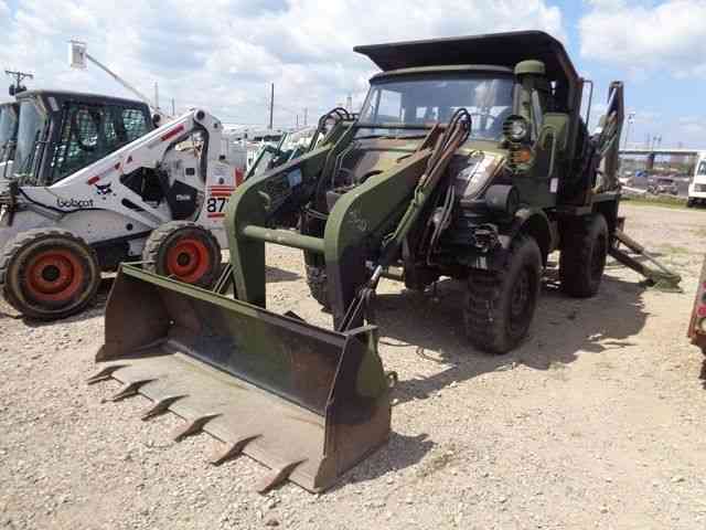 MERCEDES UNIMOG UNIMOG 4X4 (1988)