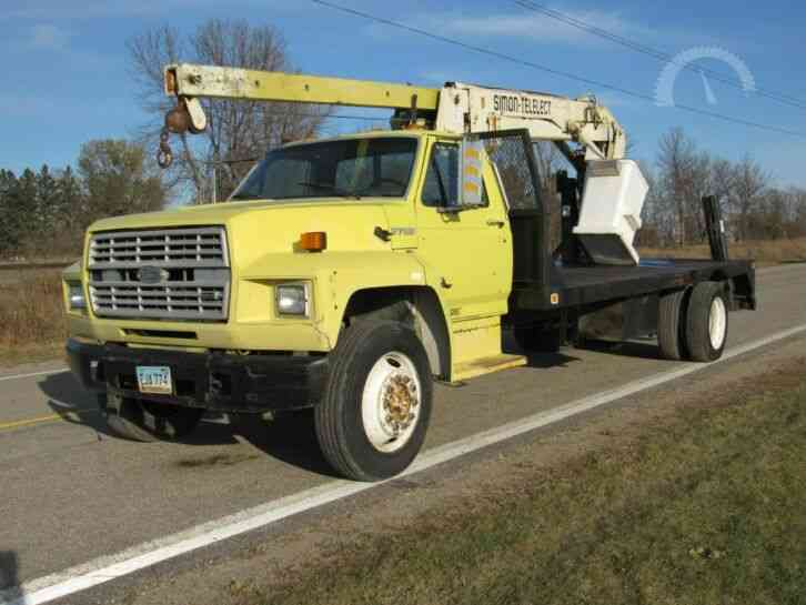 Ford F700 Flatbed Crane Truck w/ bucket & Winch 429 Gas (1991)