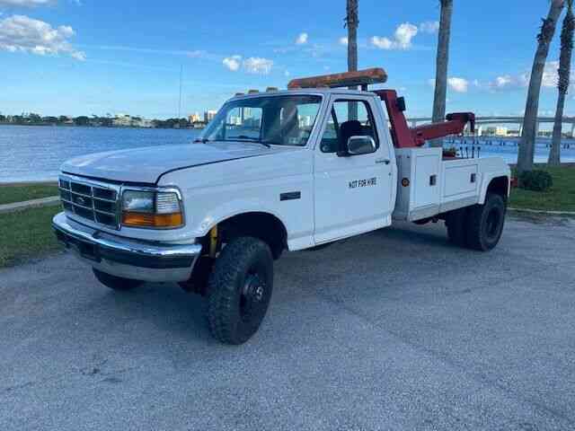 Ford F450 (1995)