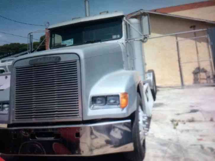 Freightliner FLD120 (1995)