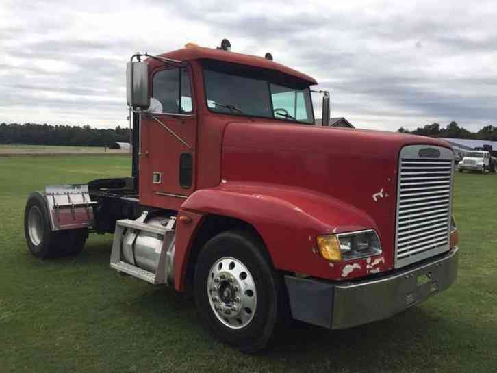 Freightliner Road Tractor Day Cab (1996)