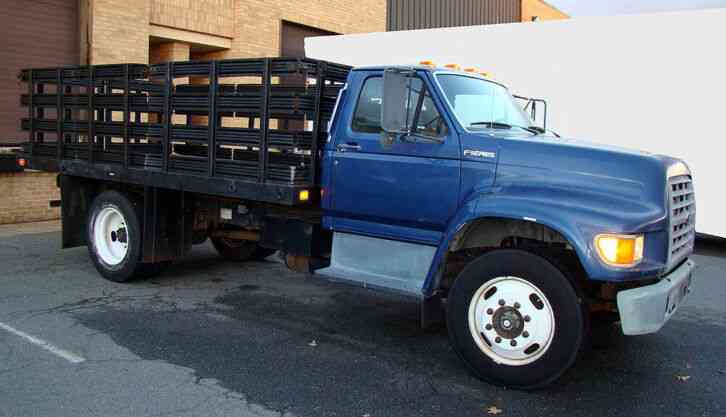 Ford F-800 (1998)