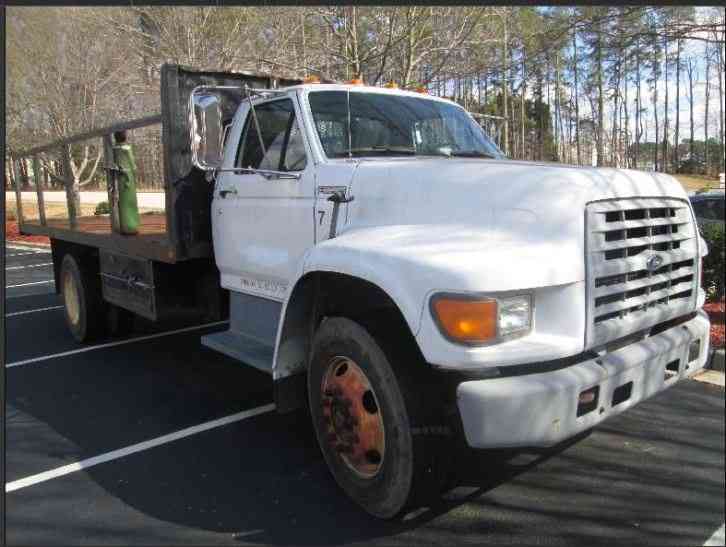 Ford f800 (1999)