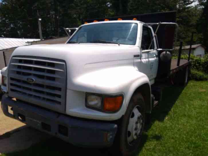 Ford F800 (1999)