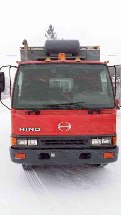 Hino FB service truck, cube van 15  box (1999)