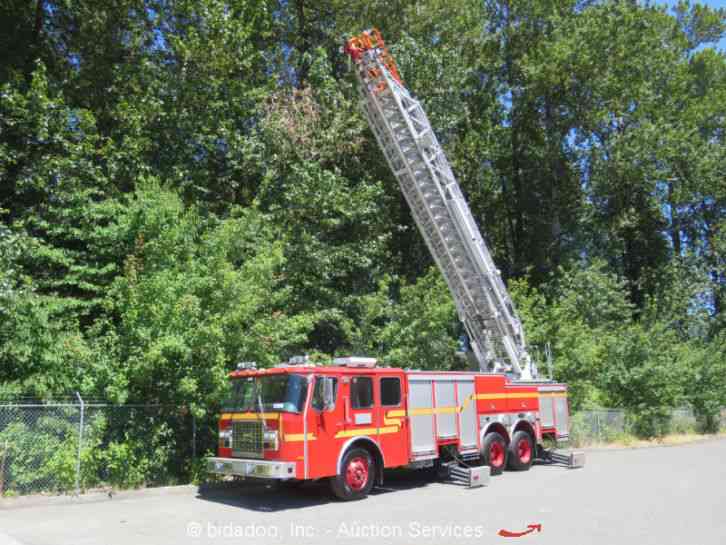 E-One Ladder Fire Truck (2000)