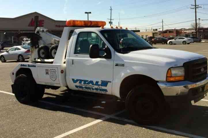 FORD TOW TRUCK , SELF LOADER (2000)