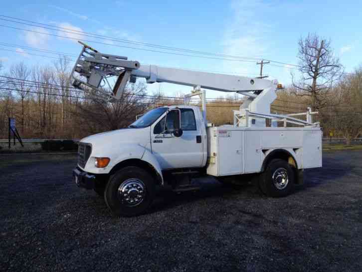 FORD F650 CABLE PLACING BUCKET BOOM TRUCK (2000)