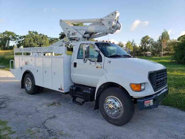 Bucket / Boom Trucks