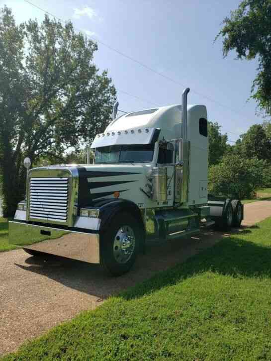 Freightliner Classic XL (2000)