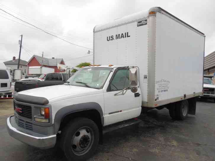 GMC C-3500 HD 18FT BOX STRAIGHT TRUCK 7. 4 GAS ENGINE (2000)