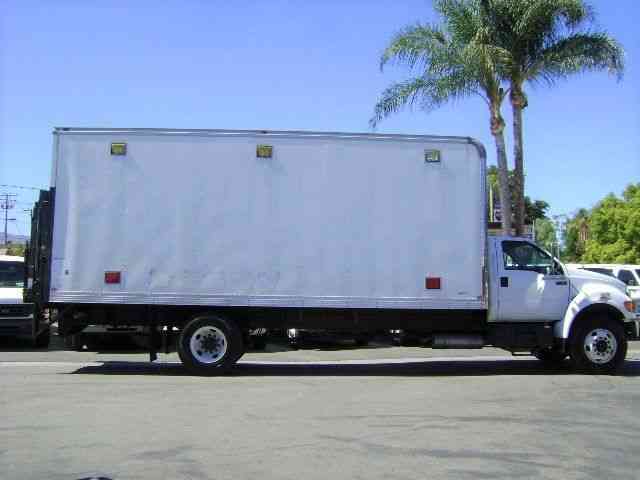 Ford F-750 (2001)