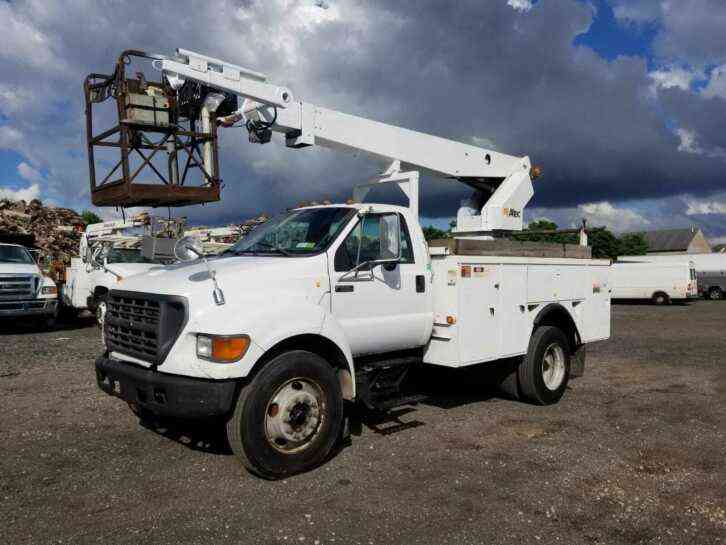 FORD F650 CABLE PLACING BUCKET BOOM TRUCK CAT DIESEL (2001)