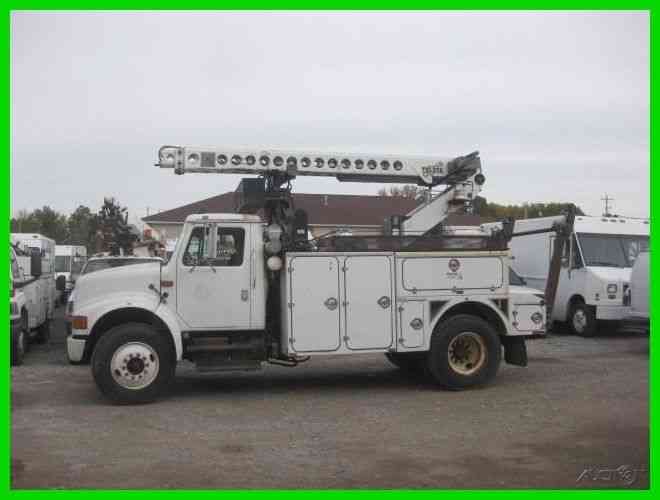 INTERNATIONAL 4700 7. 3 AUTO WITH TELSTA T40C PRO CABLE PLACER   $10, 500 (2001)
