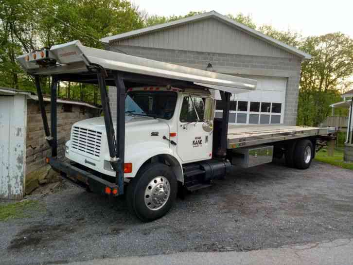 International 4900 (2001)