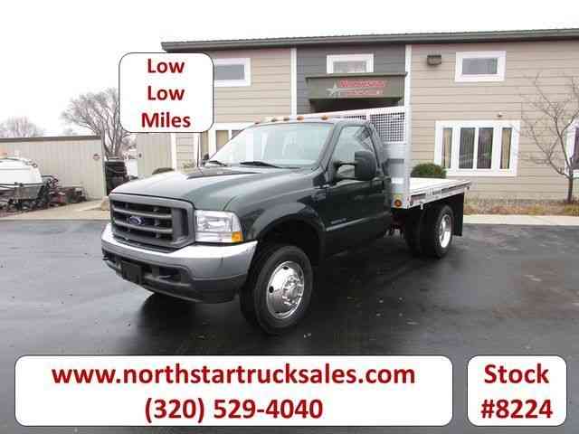 Ford F-450 Flat Bed Truck -- (2002)