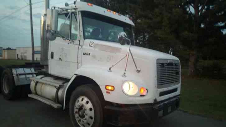 Freightliner FLD 112 Day Cab (2002)