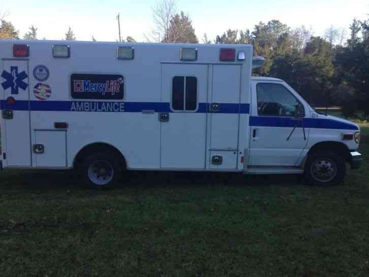 Ford Ambulance (2003)