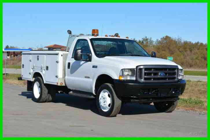Ford F-450 4X4 Utility Truck (2003)