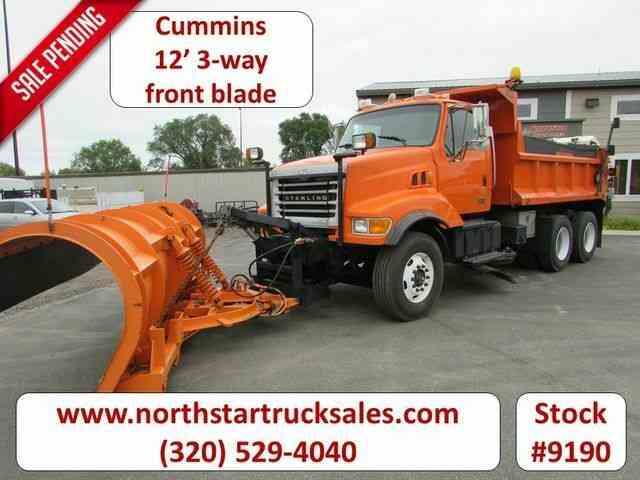 Sterling LT8511 Cummins Plow Truck -- (2003)