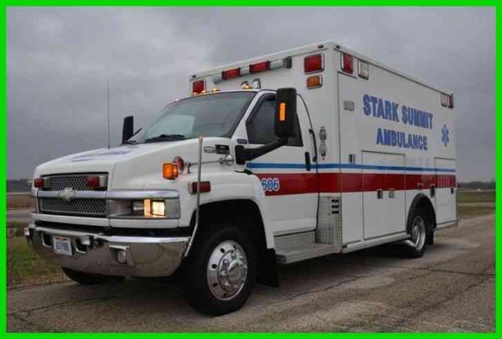 Chevrolet C4500 Ambulance (2004)