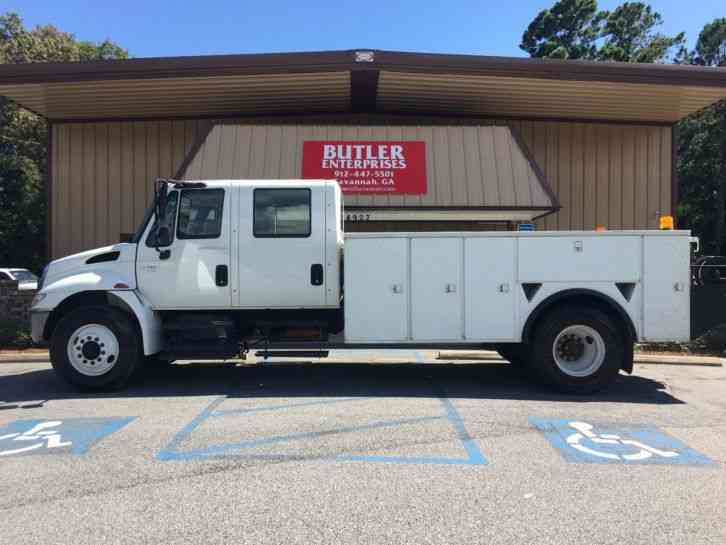International Durastar 4200 Service Body (2004)