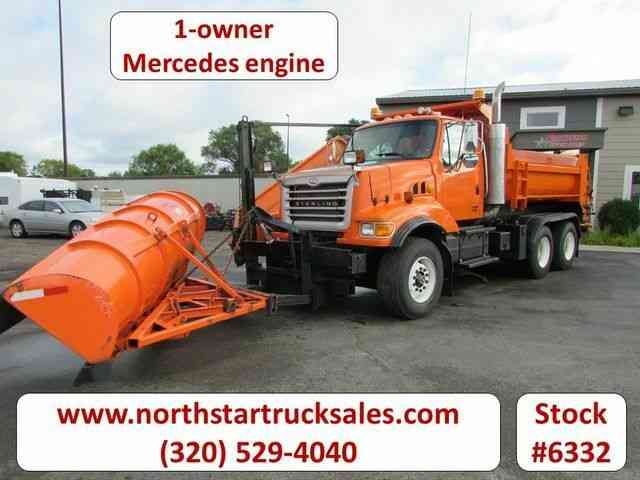 Sterling LT9500 Tandem Axle Plow Truck -- (2004)