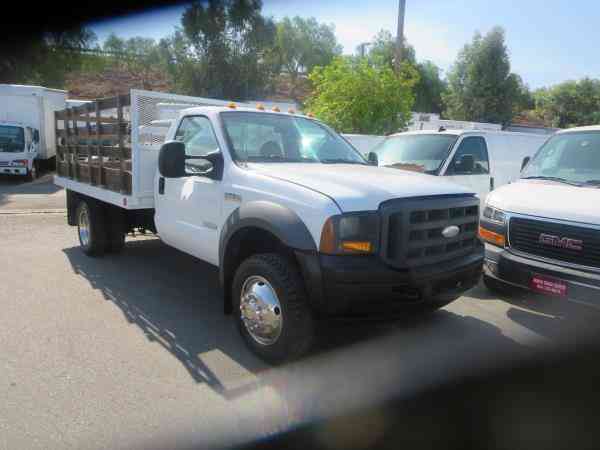 FORD F450 DSL 4X4 -- (2005)