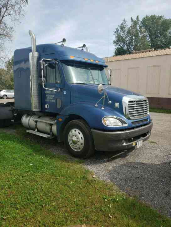 Freightliner Columbia (2005)