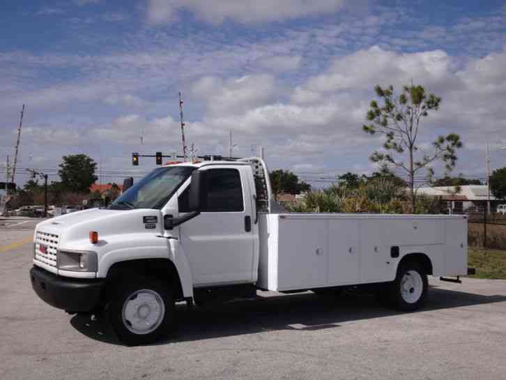 GMC C4500 Service Utility Truck (2005)