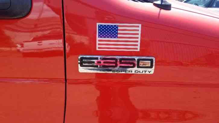 Ford E350 Super Duty (2006)