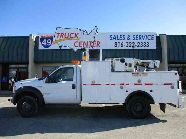 Ford F-550 -- (2006)