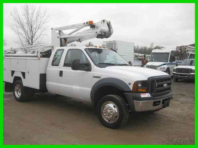Bucket / Boom Trucks