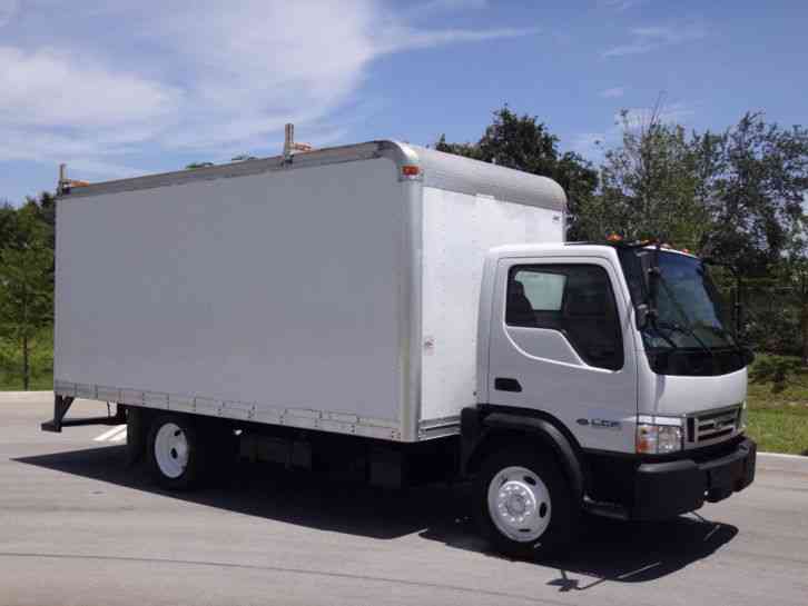 Ford LCF 16ft Box Truck 2006 : Van \/ Box Trucks