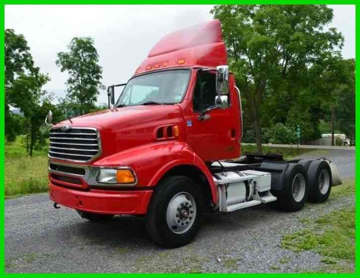 Sterling AT9500 Daycab Semi (2006)