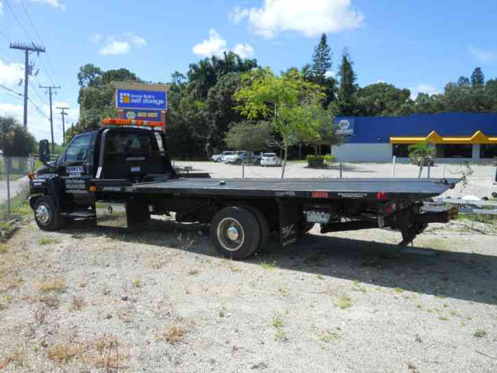 Chevrolet 5500 Roll Back Tow Truck (2007)