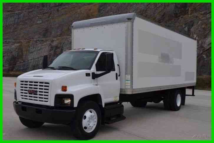 GMC C7500 24Ft Box Truck With Pull Out Ramp (2007)
