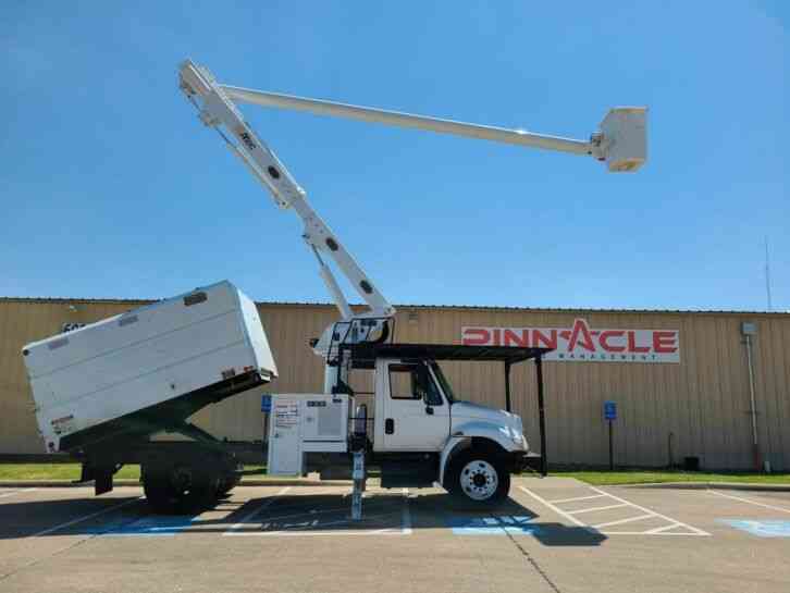 International DT466 ALTEC BUCKET TRUCK (2007)