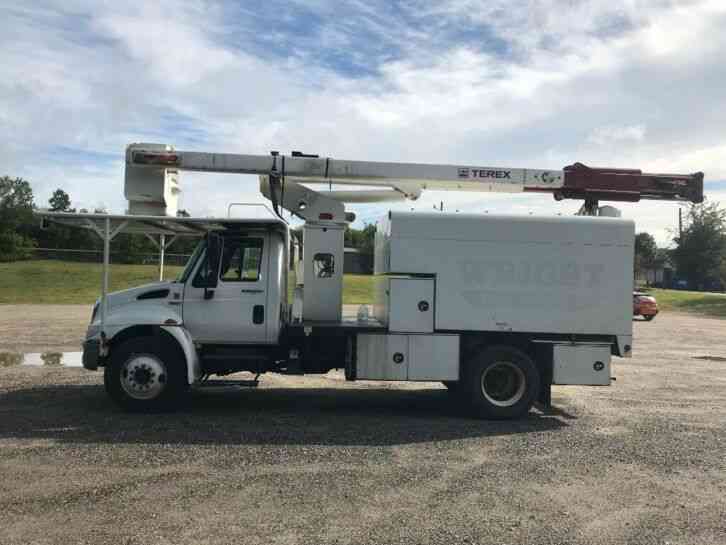 International Bucket Truck Forestry (2007)