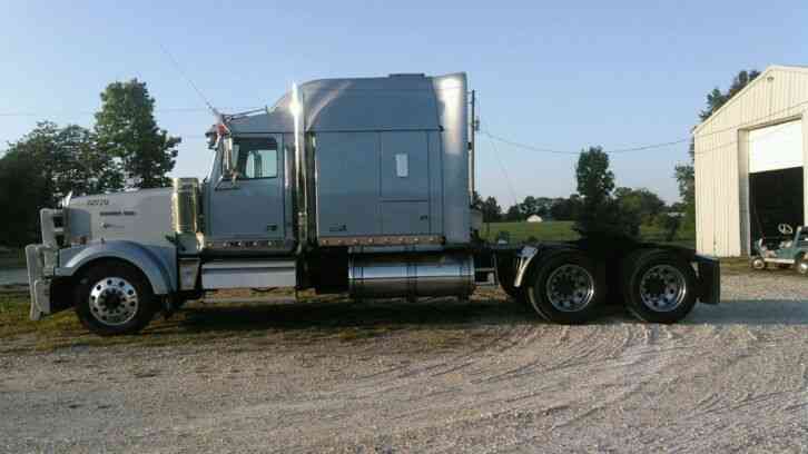 Western Star 4900ex 2007 Sleeper Semi Trucks