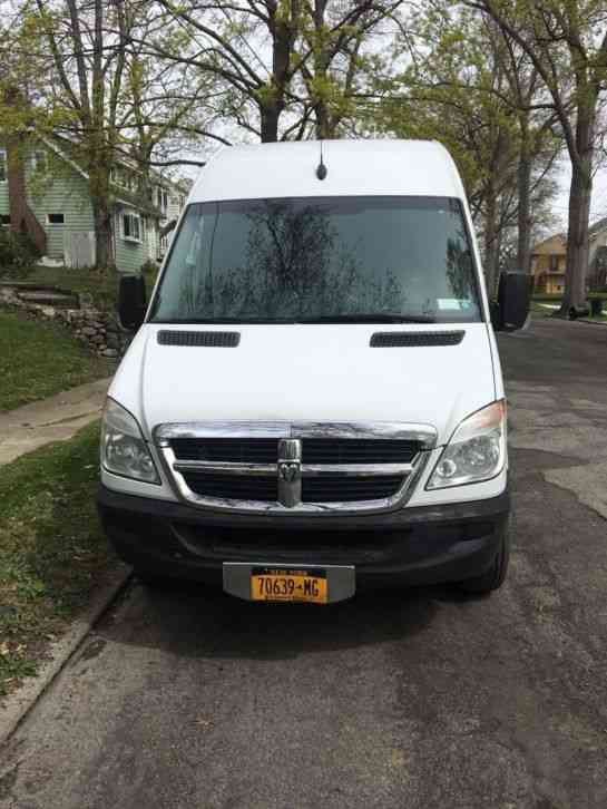 Dodge Sprinter 3500 170 Wb 2008 Van Box Trucks