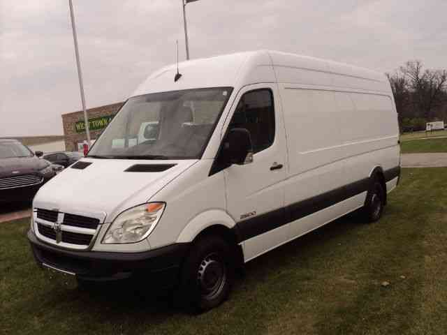 Dodge Sprinter 2008 Van Box Trucks