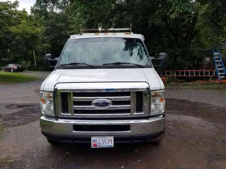 Ford E350 Ford (2008)